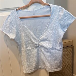 Brandy Melville White Floral V-Neck Tee